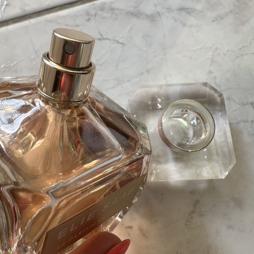 Elie Saab Le Parfum Essentiel Eau de Parfum Tester 90 ml