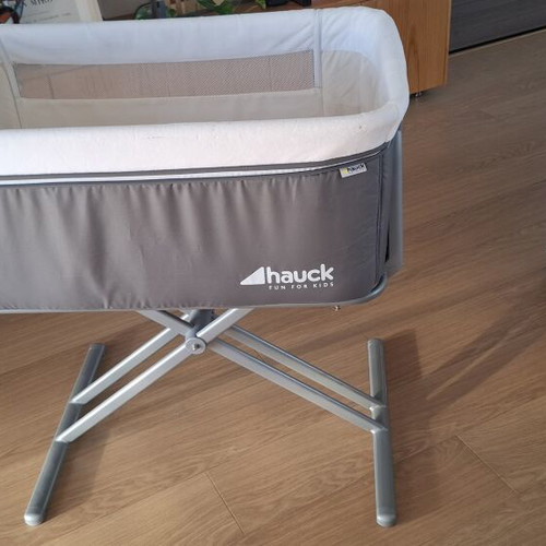 Hauck cradle like new