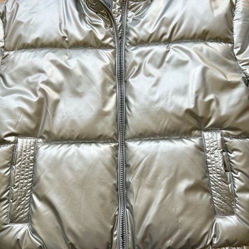 United Colors of Benetton winter jacket silver like new, 11-12 years