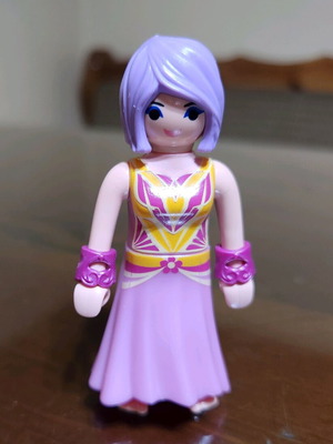 Playmobil Fairy Princess 2017 used with purple hair and pink dress