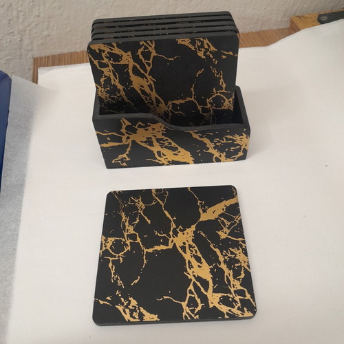 Coaster set 6 pieces with wooden base new
