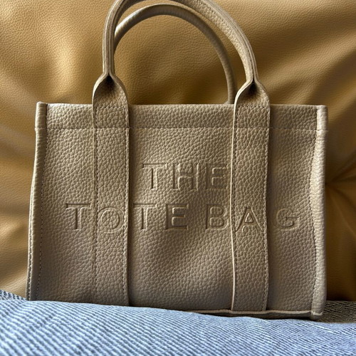 Beige crossbody bag like new
