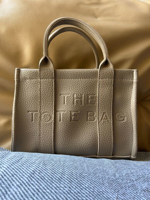 Beige crossbody bag like new