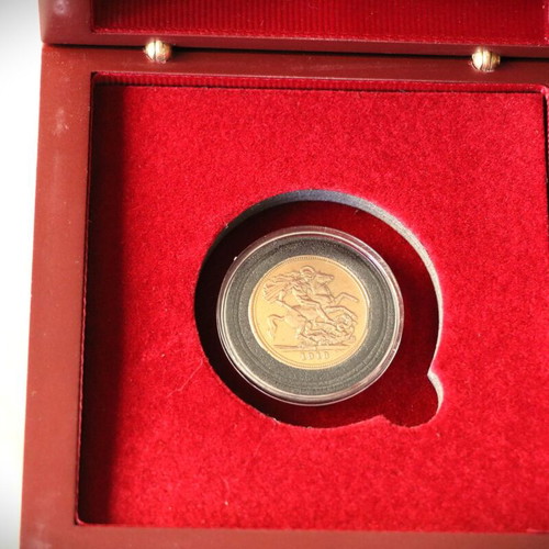 Gold Sovereign King George England 24K plated coin with luxury case