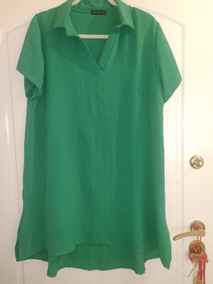 Women's green shirt dress like new, size XL, made in Italy