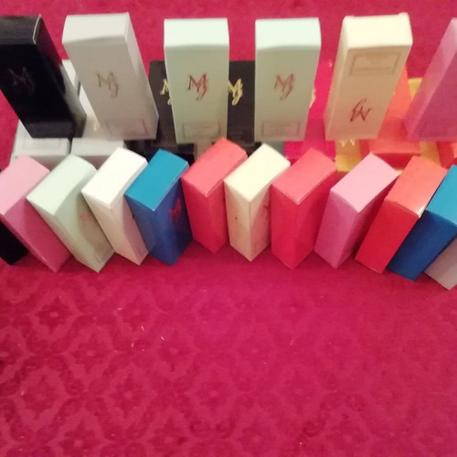 Women's Eau de parfum 50 mg, pack of 43 new perfumes
