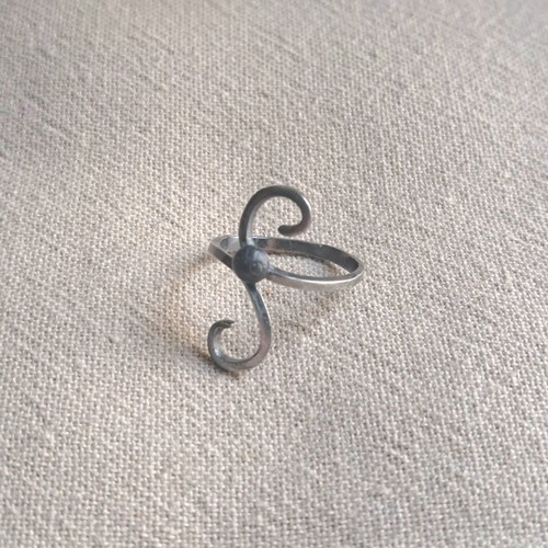 Handmade 925 Silver Ring Organic Flow Collection, like new