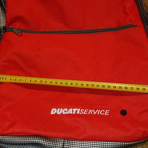 Ducati bag set like new, red