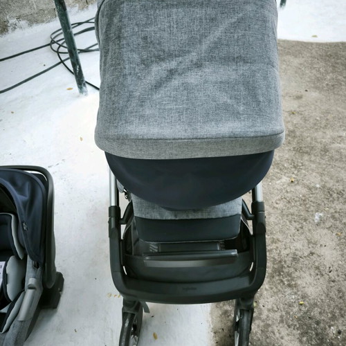 Iglesina Aptica 2 in 1 baby stroller like new
