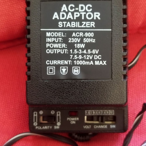 Ac Adapter 18Watt like new with adjustable voltage and polarity