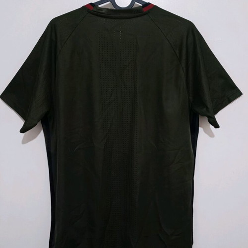 AC Milan Training Jersey 2016-17 like new, Adidas khaki