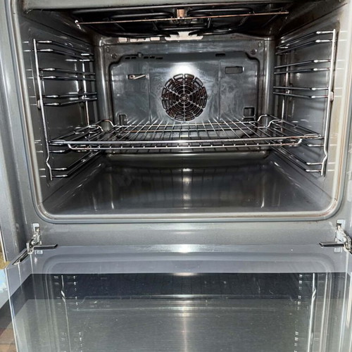 Bosch oven like new