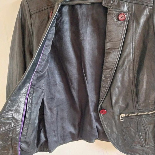 Vintage women's short leather jacket MISSION size L like new, black