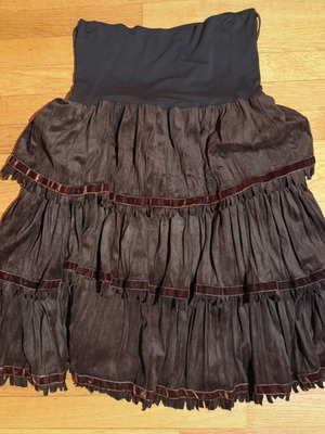 Vintage brown velour skirt with ruffles like new