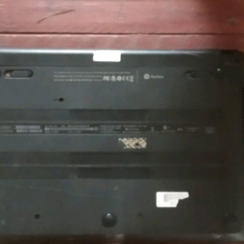 Laptop HP used for parts without charger