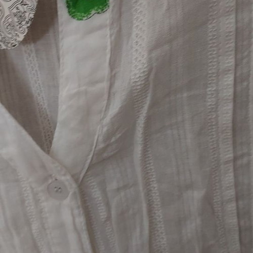 Indian shirt new, free size, white with pattern