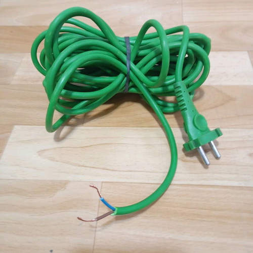 Electric wire 7 meters used with plug 2000 watt capacity