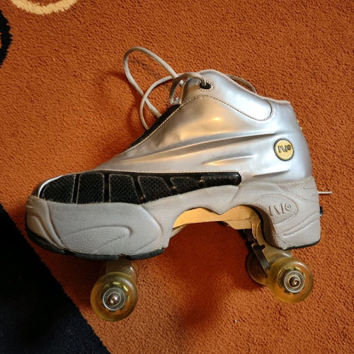 Quad Rollers four-wheelers like new, size 43