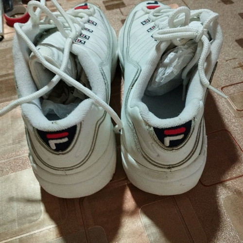 Fila sport shoes size 45 like new, white