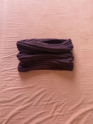 Wool neck scarf cherry Accesorize used