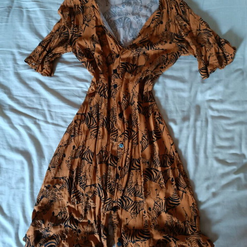 Summer dress size XS with zebra print like new