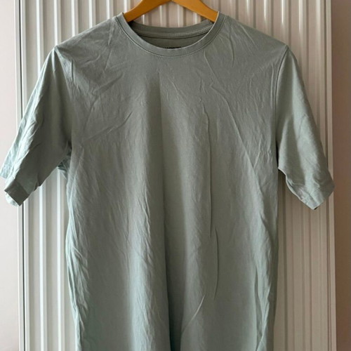 LC Waikiki T-shirt combo pack 2x size Small like new