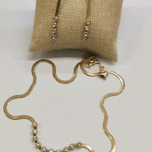 Jewelry set made of gold-colored steel new, necklace and earrings