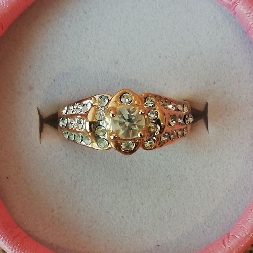 Gold-plated steel ring with clear zirconia new
