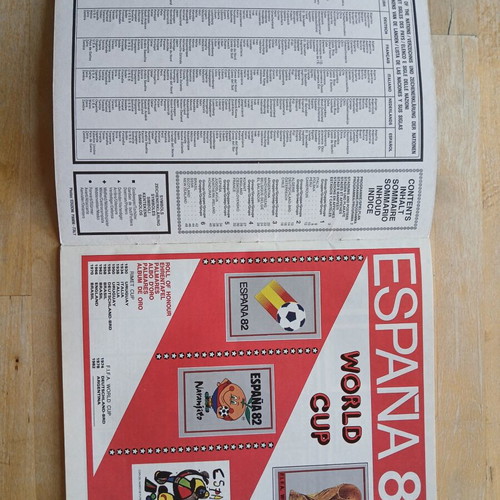 Panini Espana 1982 Official Reprint Album like new