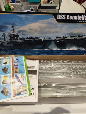 USS Constellation CV-64 1/700 scale model kit like new by Trumpeter