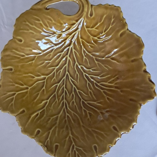 Ceramic leaf-shaped platter, vintage, numbered 163, 20 cm