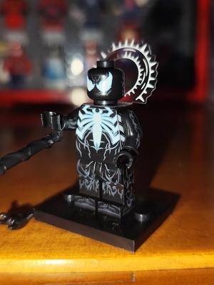Symbiote Spider-Man φιγούρα σαν καινούργιο με εξαρτήματα