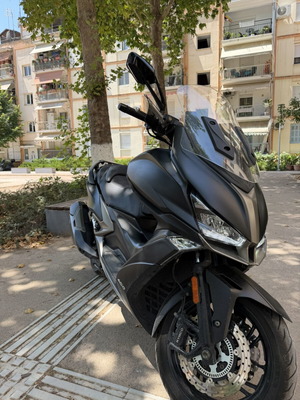 Kymco Xciting 400i 2021 scooter like new, Noodoe system