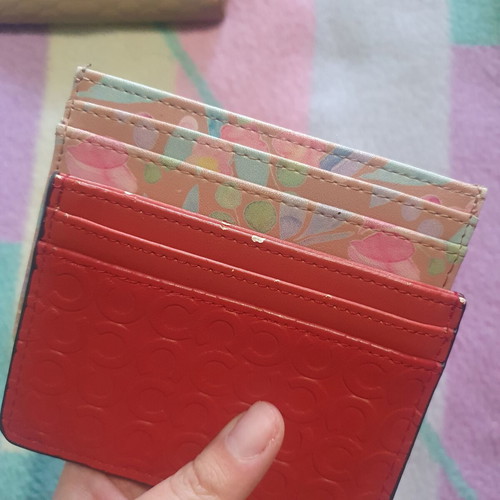 Set of wallets and cardholder used
