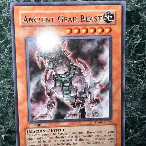 Κάρτα Yu-Gi-Oh Ancient Gear Beast 1η έκδοση σαν καινούργιο