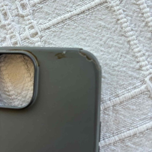 iPhone 14 authentic case used