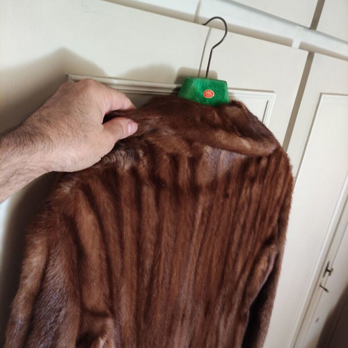 Fur from whole mink like new, brown, size L