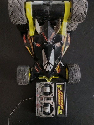 Taiyo RC triple wheels remote control car