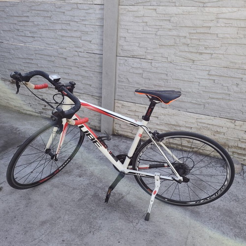 Road bike 29 inch used, red, with gears
