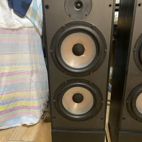 SRC Cambridge audiophile floor speakers used with Scan-Speak drivers