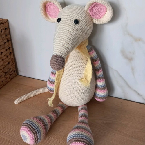 Handmade knitted mouse new 52cm gift