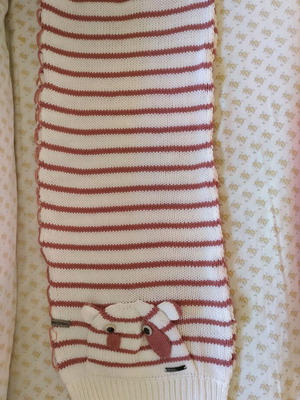 Children's acrylic scarf like new