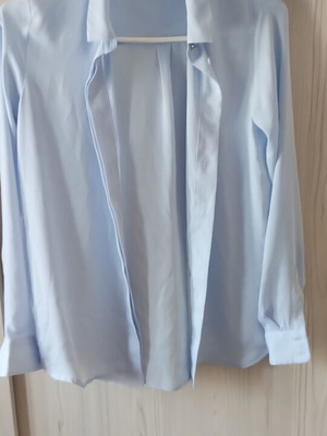 Women's shirt like new
