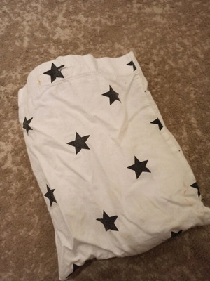 Nursing sheet with stars like new for boys and girls