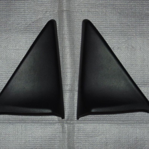 2 internal plastic door triangles for Alfa Romeo GTV/Spider 916, like new