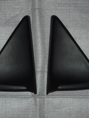2 internal plastic door triangles for Alfa Romeo GTV/Spider 916, like new