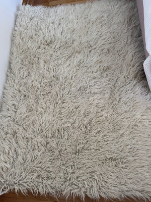 Wool flokati rug 2.40x1.60 m