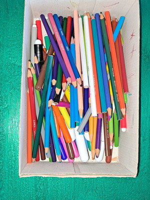 Markers and colored pencils used, pack of 45+57 pieces