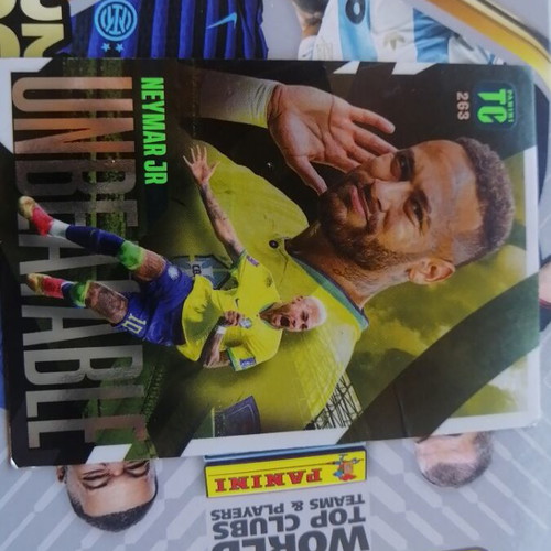 Unbeatable Neymar Jr collectible card like new