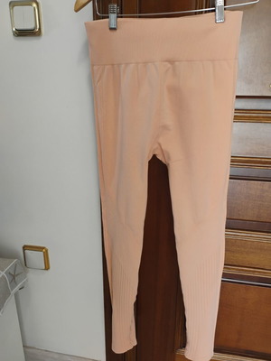 Κολάν seamless H and M σαν καινούργιο, μέγεθος M
